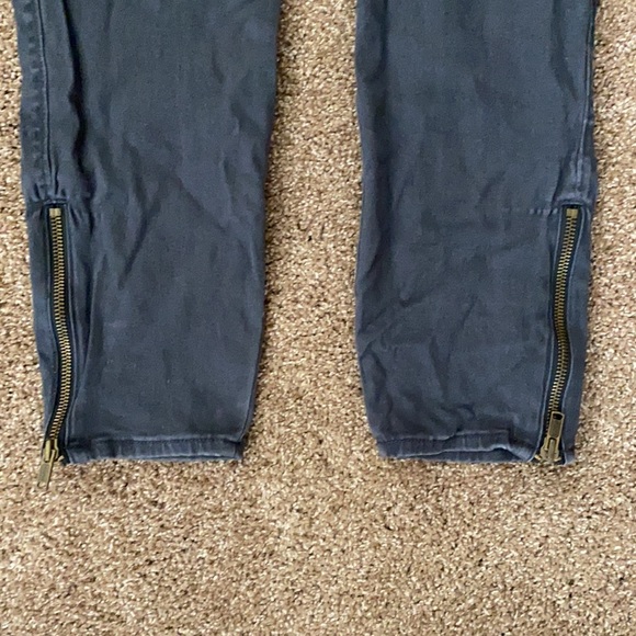 Old Navy Jeans - Picture 3 of 6